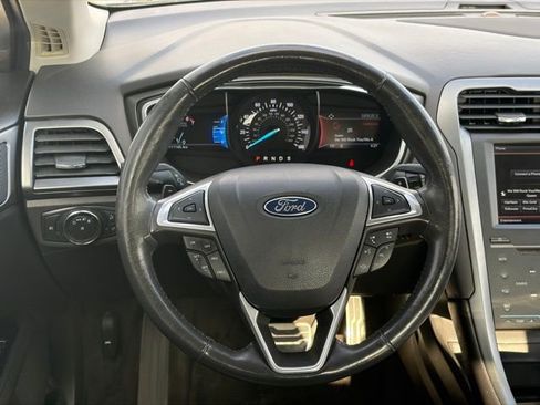Used 2015 Ford Fusion Titanium image 15