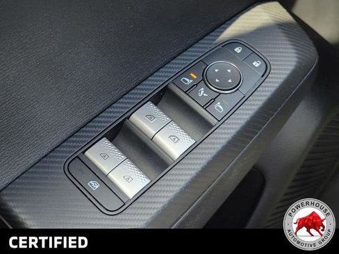 Used 2023 Mitsubishi Outlander SE image 27