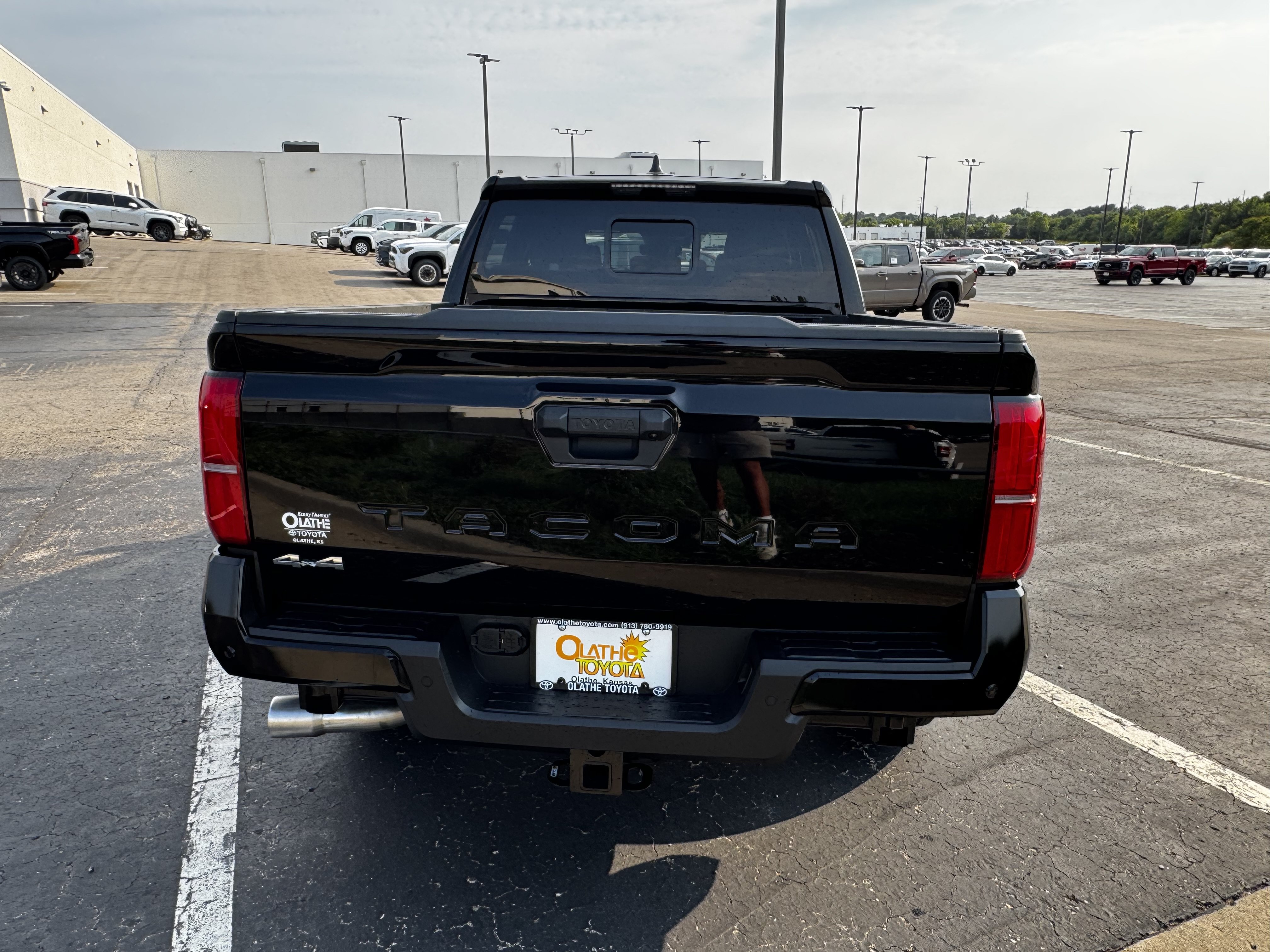 New 2026 Toyota Tacoma SR5 AWD/4WD image 7