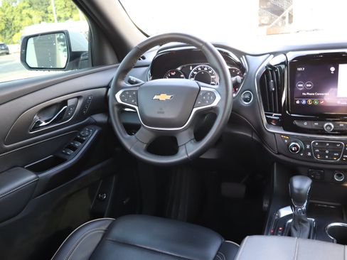 Used 2023 Chevrolet Traverse Premier w/ LPO, Floor Liner Package FWD image 13