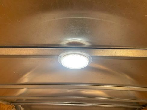 Used 2021 Ford E-350 and Econoline 350 Super Duty w/ Power Windows & Locks Group image 34