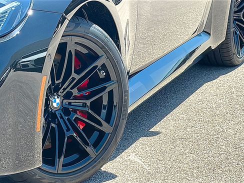 New 2026 BMW M2 w/ Lighting Package RWD image 3