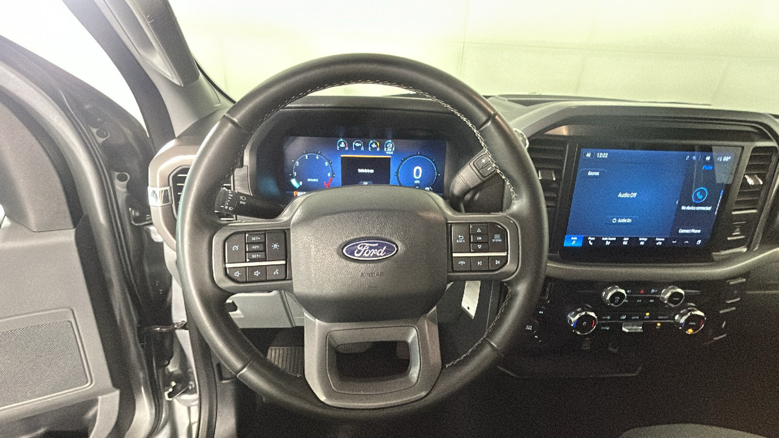 Used 2025 Ford F150 XLT w/ Equipment Group 301A Standard AWD/4WD image 16