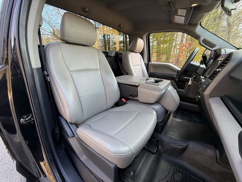 Used 2022 Ford F250 XL w/ STX Appearance Package image 18