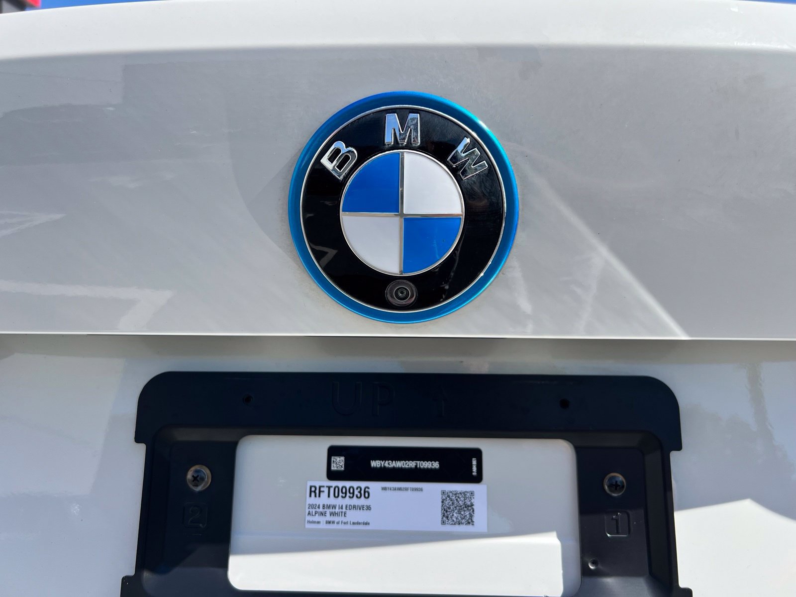 Used 2024 BMW i4 eDrive35 w/ Premium Package RWD image 26