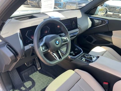 Used 2025 BMW X3 xDrive30i w/ Premium Package image 12