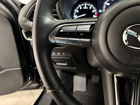 Used 2021 MAZDA MAZDA3 s image 21