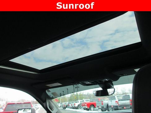 Used 2022 Chevrolet Silverado 2500 High Country image 15