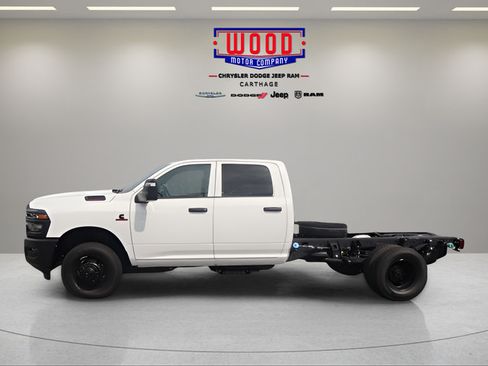 New 2026 RAM 3500 Tradesman AWD/4WD image 5