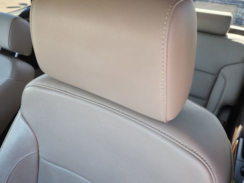 Used 2017 GMC Sierra 1500 SLT image 6