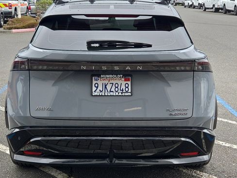 Used 2023 Nissan Ariya image 4