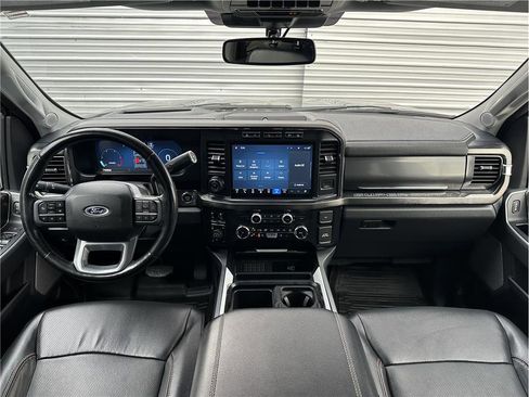 Used 2024 Ford F350 Lariat w/ Lariat Ultimate Package image 15