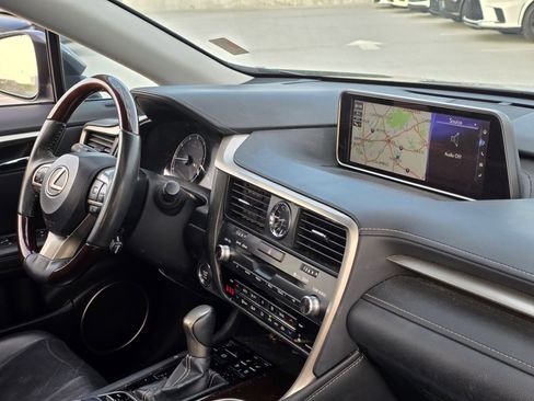 Used 2019 Lexus RX 350 AWD w/ Navigation Package image 28