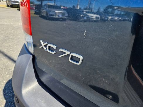 Used 2006 Volvo XC70 AWD/4WD image 10