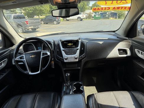 Used 2017 Chevrolet Equinox LT w/ Sport Edition FWD image 24