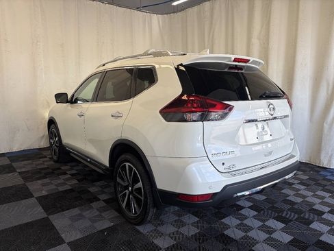 Used 2019 Nissan Rogue SL w/ Premium Package AWD/4WD image 5