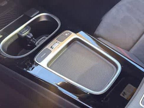 Used 2026 Mercedes-Benz CLA 250 4MATIC image 24