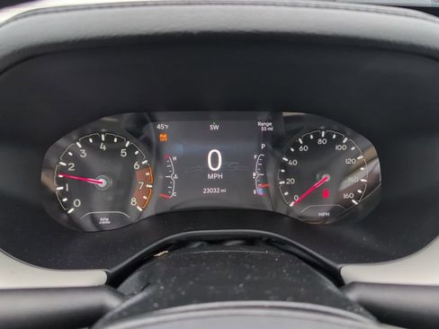 Used 2024 Jeep Compass Limited image 27