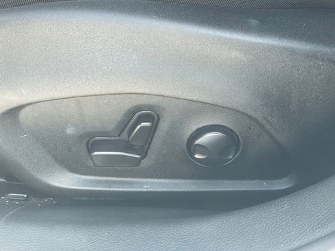 Used 2022 Jeep Compass Limited image 13