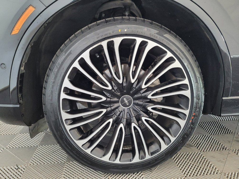 Used 2020 Lincoln Aviator Black Label w/ Class IV Trailer Tow Package AWD/4WD image 31