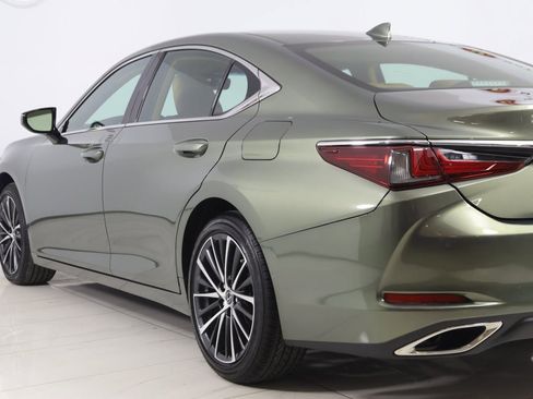 Used 2024 Lexus ES 350 w/ Premium Package image 25