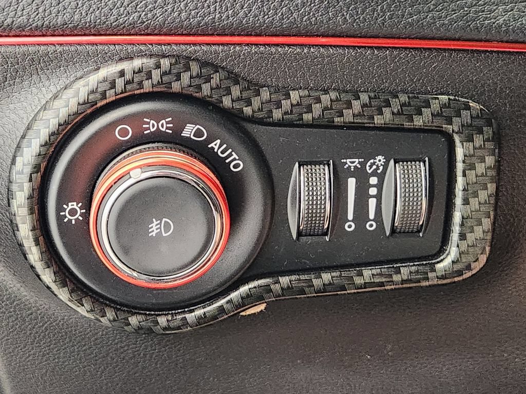 Used 2020 Jeep Compass Limited FWD image 20