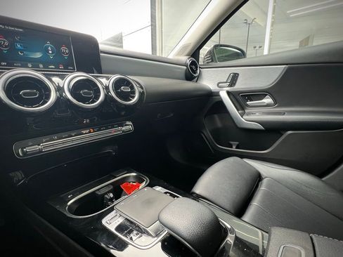 Used 2019 Mercedes-Benz A 220 image 23