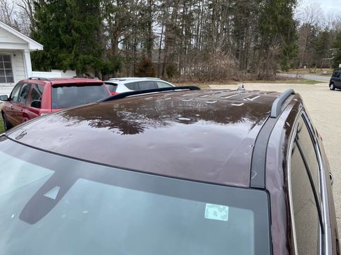 Used 2023 Chevrolet Traverse LT image 56