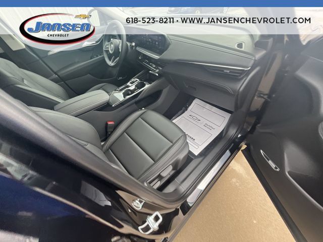 Used 2024 Buick Envision Preferred AWD/4WD image 28