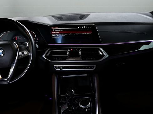 Used 2020 BMW X6 xDrive40i w/ Premium Package image 38