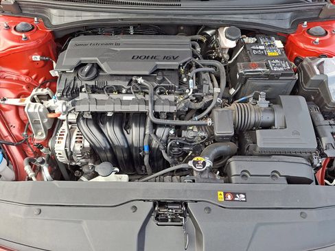 Used 2023 Hyundai Elantra SEL w/ Convenience Package image 28