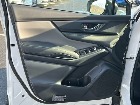 Certified 2025 Subaru Ascent Onyx Edition image 9