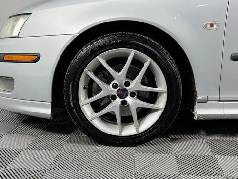 Used 2004 Saab 9-3 Aero image 29