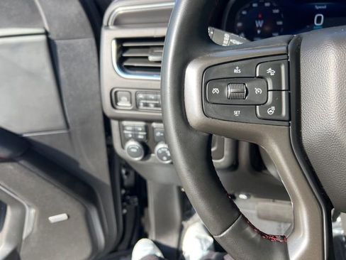 Used 2024 Chevrolet Suburban RST w/ Luxury Package image 14