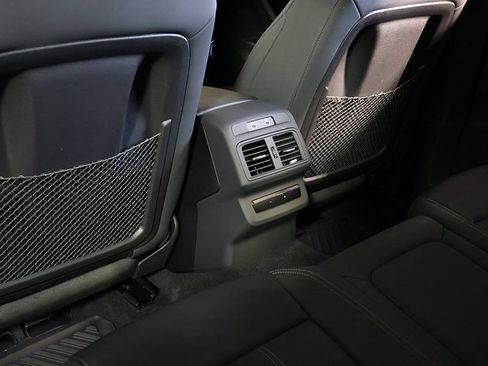 Used 2025 Audi Q5 Premium w/ Convenience Package AWD/4WD image 15