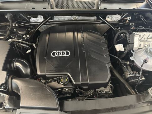 Used 2023 Audi Q5 2.0T Premium Plus w/ Premium Plus Package AWD/4WD image 22