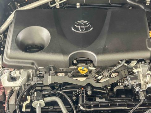 Used 2024 Toyota RAV4 LE AWD/4WD image 27