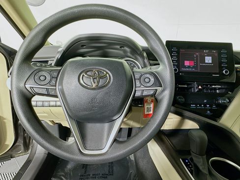Used 2023 Toyota Camry LE image 15