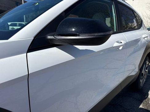 New 2026 Hyundai Kona SEL Premium image 4