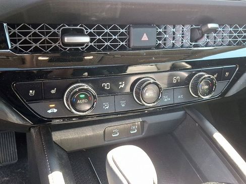 Certified 2023 Honda Accord Touring image 17