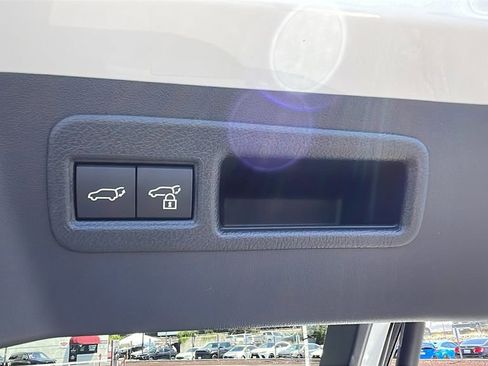 New 2026 Toyota C-HR AWD/4WD image 31