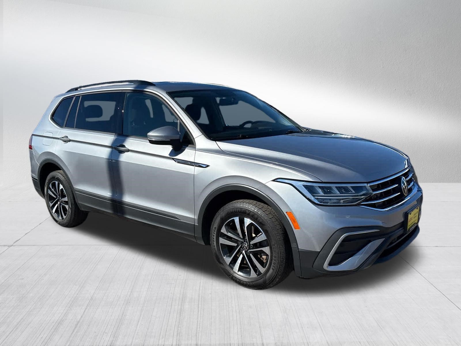 Used 2022 Volkswagen Tiguan S AWD/4WD image 4