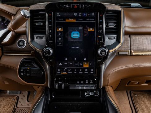 Used 2024 RAM 2500 Limited w/ Safety Group image 24