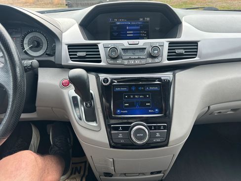 Used 2015 Honda Odyssey EX-L image 15