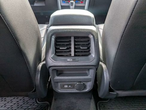 Used 2022 Volkswagen Tiguan SEL R-Line AWD/4WD image 15
