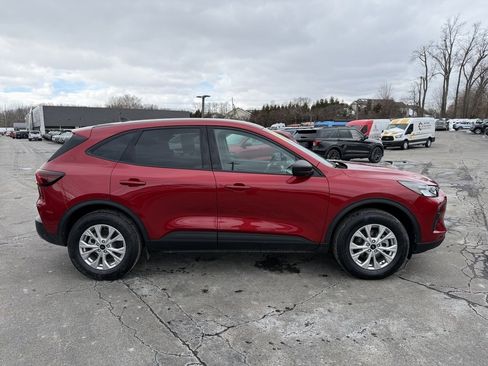 Used 2025 Ford Escape Active w/ Cold Weather Package image 7