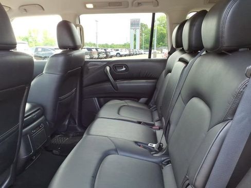 Certified 2024 Nissan Armada SV AWD/4WD image 6