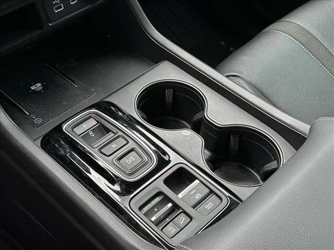 Used 2023 Honda Pilot EX-L image 16