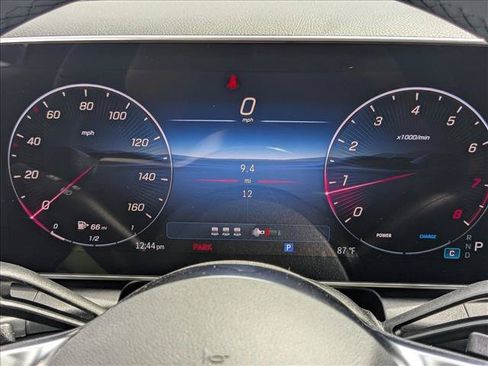 Used 2026 Mercedes-Benz GLC 300 image 10