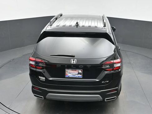 Certified 2025 Honda Pilot Elite image 33
